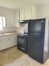 230 SW Lemoyne Ave-Unit -230 Southwest Lemoyne Avenue apt B in Madison, FL - Building Photo - Building Photo