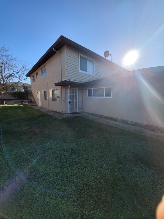 9086 Pinata Way in Sacramento, CA - Building Photo