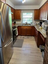 550 Forest Lake Dr in Altamonte Springs, FL - Building Photo - Building Photo