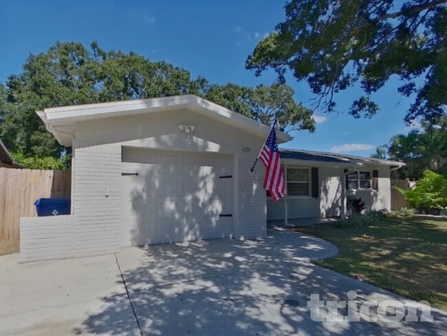 property at 6351 40th Ave N