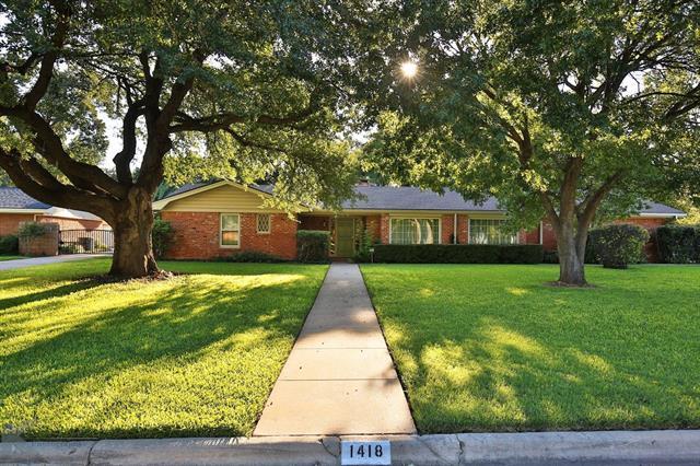 1418 Elmwood Dr in Abilene, TX - Building Photo