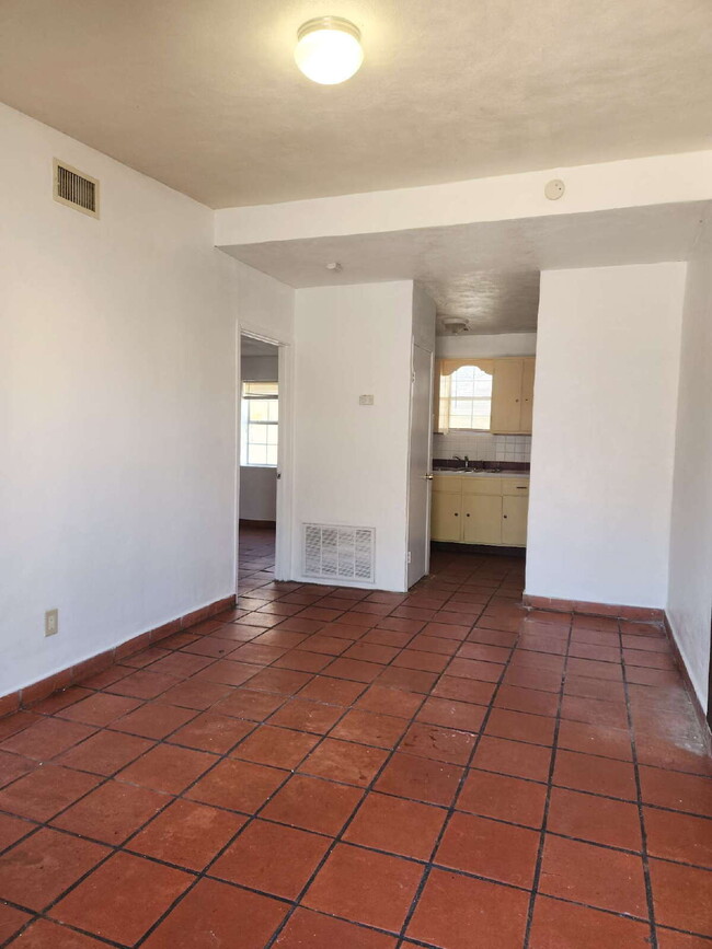 503 Verne St in San Antonio, TX - Building Photo - Building Photo