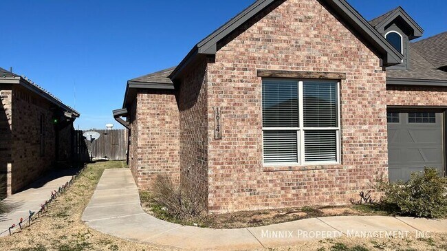 1614 102nd St in Lubbock, TX - Building Photo - Building Photo