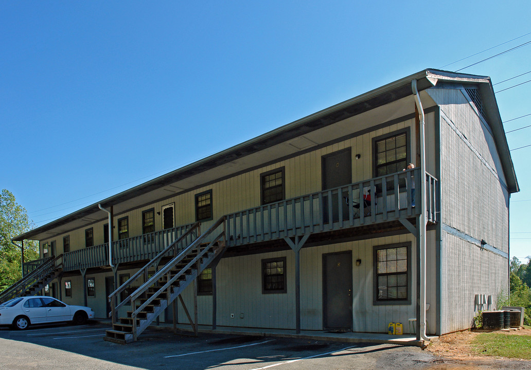 140 Weatherwood Ct in Winston-Salem, NC - Foto de edificio