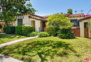 1017 S Orlando Ave in Los Angeles, CA - Building Photo