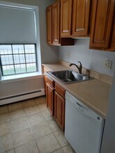 72 Van Block Ave, Unit 72 Van Block Ave 7B in Hartford, CT - Foto de edificio - Building Photo