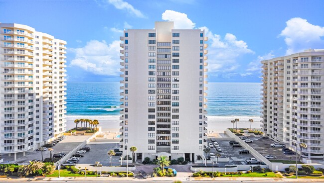 2947 S Atlantic Ave in Daytona Beach Shores, FL - Building Photo - Building Photo