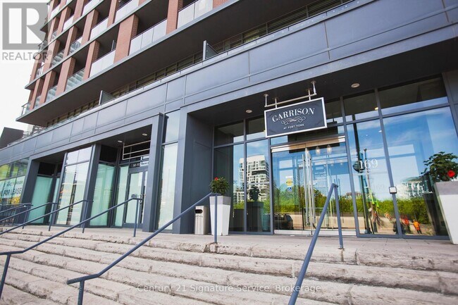 property at 169 Fort York Blvd