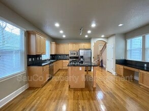 12766 NW Bayonne Ln in Portland, OR - Building Photo - Building Photo