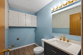 22 Baranof Ave in Fairbanks, AK - Foto de edificio - Building Photo