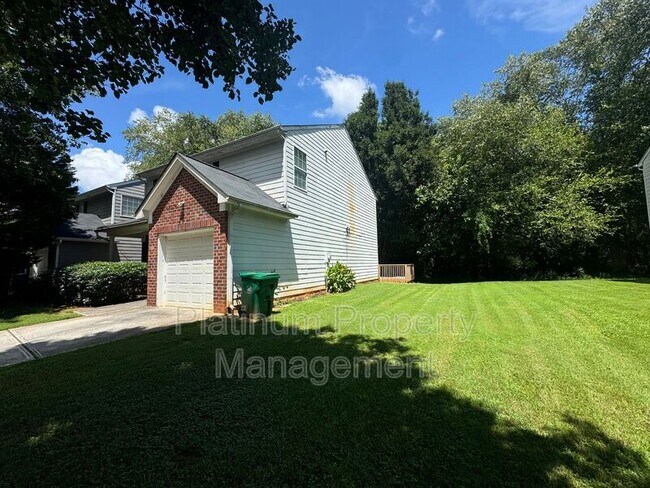 2262 Charleston Pointe SE in Atlanta, GA - Building Photo - Building Photo