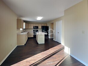 19195 Pathway Point in Noblesville, IN - Foto de edificio - Building Photo