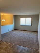 1911 NW 55th St in Lincoln, NE - Building Photo - Building Photo