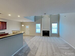 4236 Glenmore Creek Dr in Winston-Salem, NC - Building Photo - Building Photo