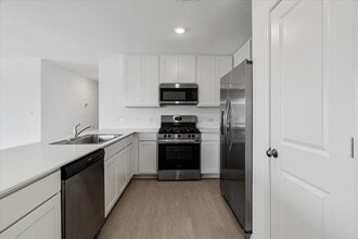 230 Twilight Breeze Wy in Hutto, TX - Building Photo - Building Photo