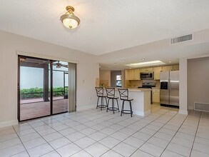 9025 SW 112th Ct in Miami, FL - Building Photo - Building Photo