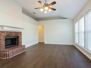 2370 Stagecoach St in Fort Worth, TX - Building Photo - Building Photo