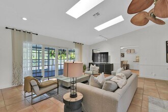 13684 Exotica Ln in Wellington, FL - Foto de edificio - Building Photo