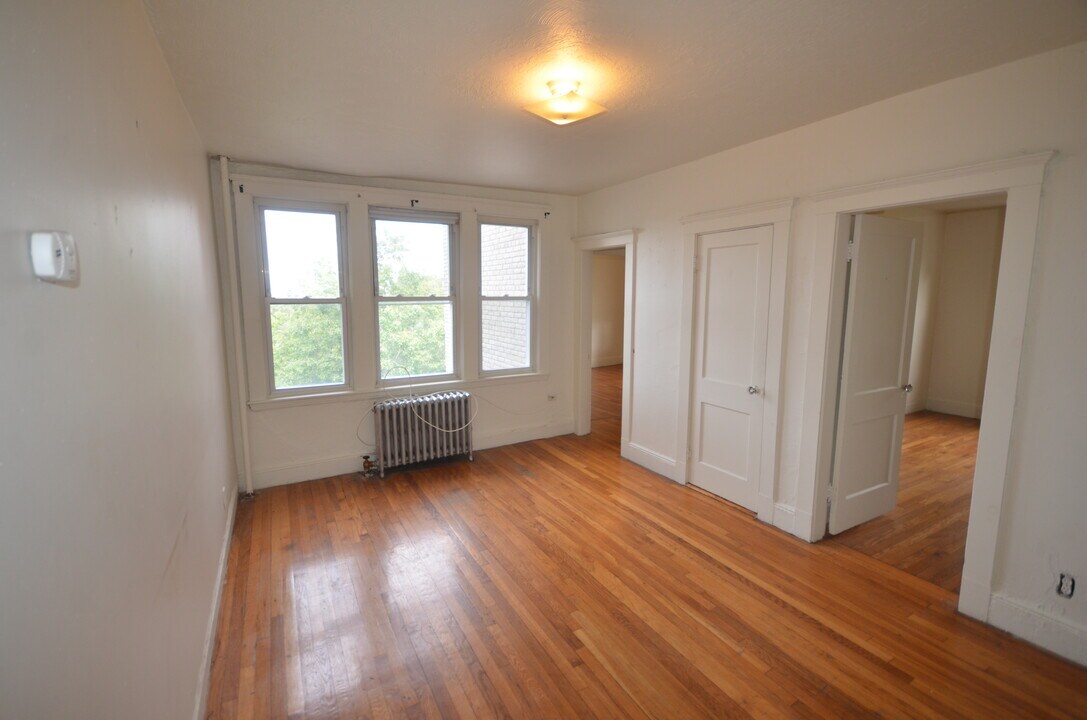 1620 Commonwealth Ave, Unit 12 in Boston, MA - Building Photo