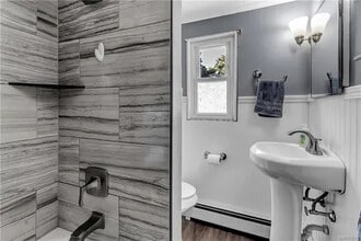 60 Maple St in Lockport, NY - Building Photo - Building Photo