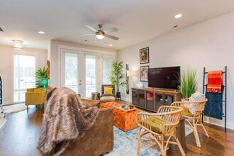 505 Wedgewood Ave in Nashville, TN - Building Photo - Building Photo