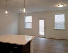 1622 Gunnin Trce NW in Atlanta, GA - Building Photo - Building Photo