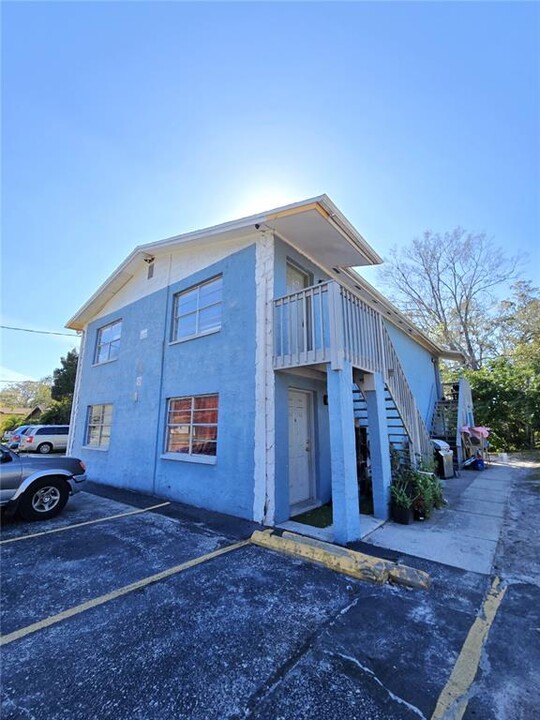 13712 N 20th St in Tampa, FL - Building Photo