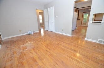 2618 57th St in Des Moines, IA - Building Photo - Building Photo