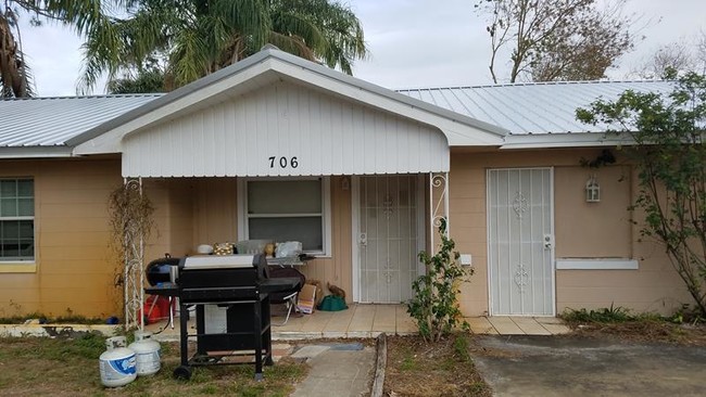 Lakefront Duplex in Sebring, FL - Building Photo - Other