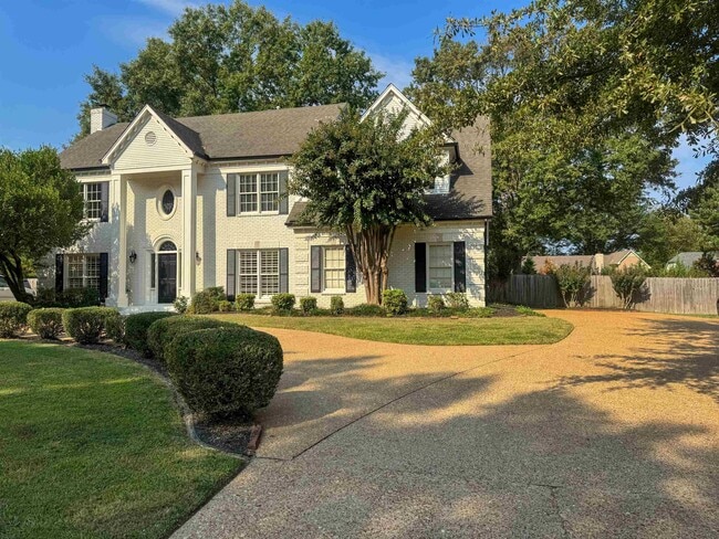 2059 N Bridge Dr in Germantown, TN - Building Photo - Building Photo