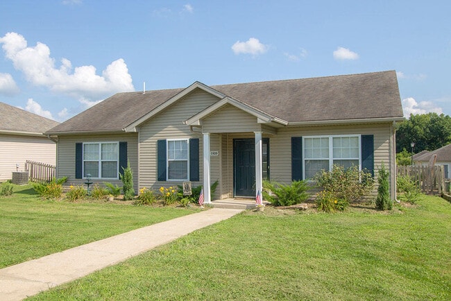 property at 1920 Field St