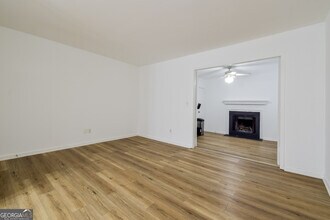140 Lablanc Way NW in Atlanta, GA - Building Photo - Building Photo