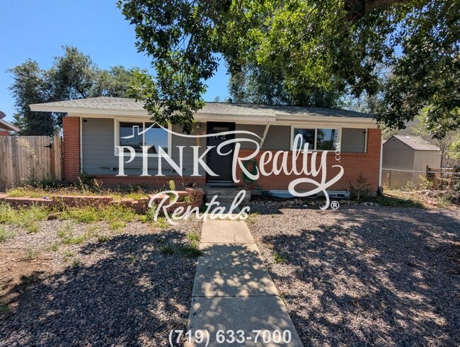 property at 2534 Ivanhoe Dr