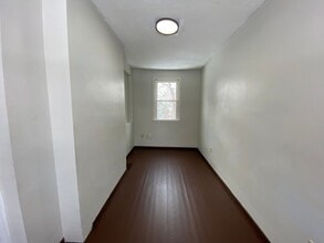 1578 Pilgrim St in Akron, OH - Building Photo - Building Photo