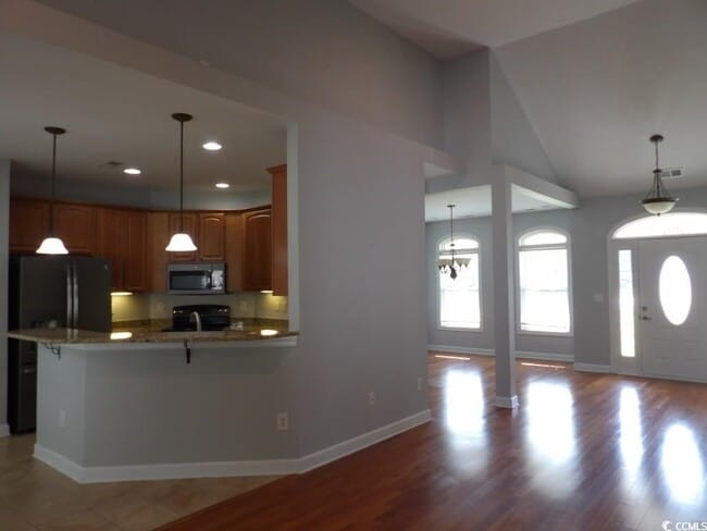 property at 124 Mesa Raven Dr