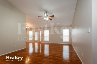 14 Rivermeadows Dr in Florissant, MO - Building Photo - Building Photo