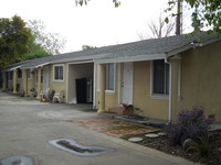 3927 Franklin Blvd in Sacramento, CA - Building Photo - Building Photo