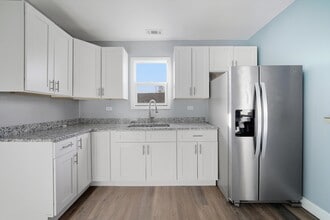 1504 Hanover St in Chicago Heights, IL - Building Photo - Building Photo