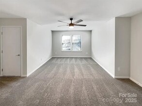 13811 Waverton Ln, Unit Bedroom 2 in Huntersville, NC - Building Photo - Building Photo