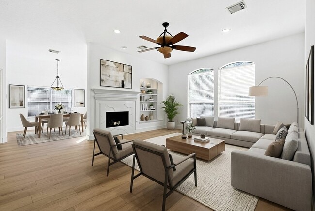 7835 Stone Oak Ct in Houston, TX - Building Photo - Building Photo