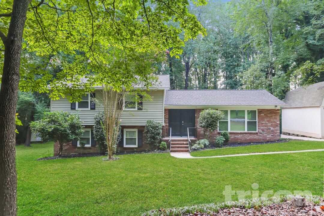 6638 Brunning Glen Ct in Charlotte, NC - Foto de edificio