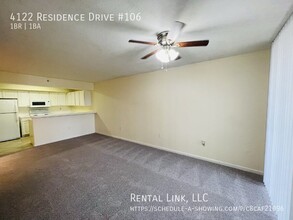 4122 Residence Drive in Ft. Myers, FL - Building Photo - Building Photo