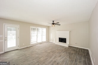 105 Redspire Ln in Fayetteville, GA - Building Photo - Building Photo