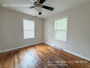 6821 Walker Ave in Lincoln, NE - Building Photo - Building Photo