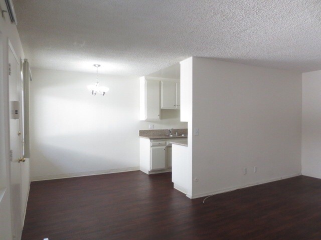 property at 447 W Elk Ave
