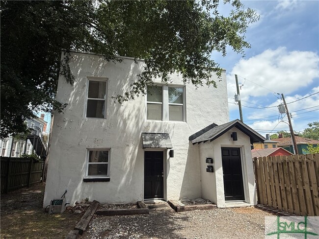 property at 508 E Henry St