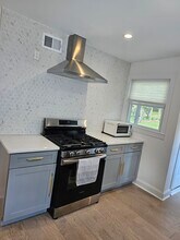4405 29th St in Mount Rainier, MD - Foto de edificio - Building Photo