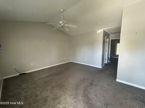 1102 Courtyard E in Beaufort, NC - Building Photo - Building Photo
