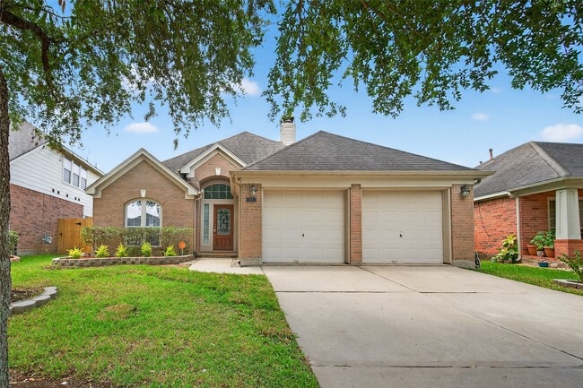 13012 Balsam Breeze Ln
