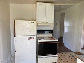 231 Oberlin Rd in Elyria, OH - Building Photo - Building Photo